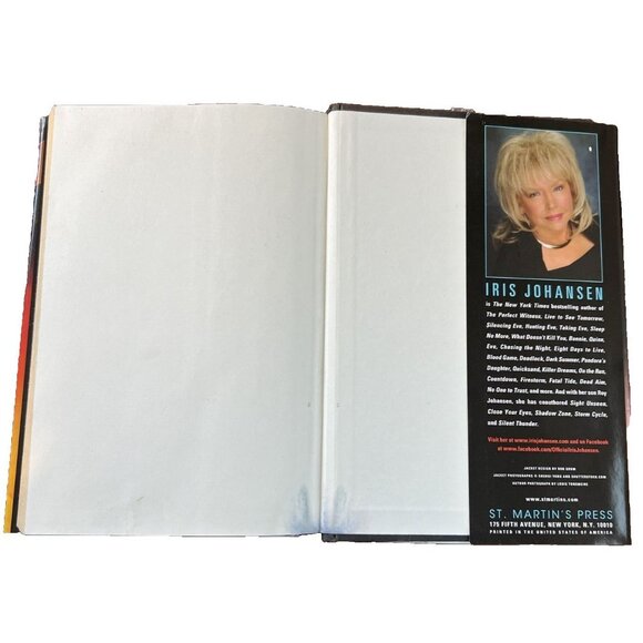 IRIS JOHANSEN Catherine Lin Series Lot Of 2 Hardcover 1st Edition Books - Picture 8 of 11